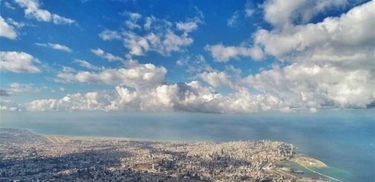 الحرارة فوق معدلاتها اليوم وتحذير من الحرائق… فكيف سيكون طقس الأيام المقبلة؟