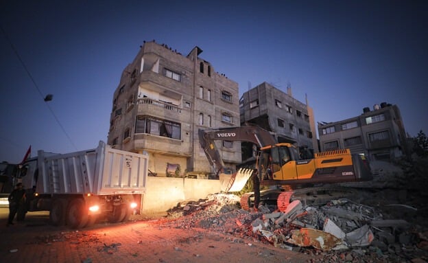 بعد 11 عامًا من الغموض… حماس تزعم العثور على جثمان الضابط الإسرائيلي