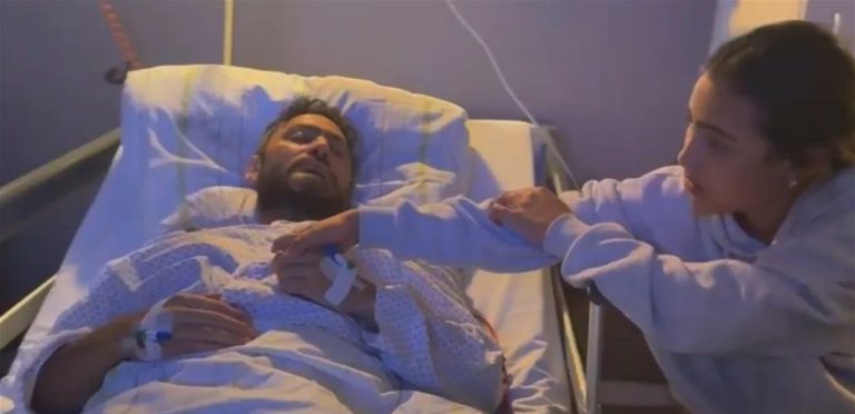 بعد خضوعه لعملية جراحية عاجلة.. تامر حسني يكشف حالته الصحية ويوضح حقيقة وقوع “خطأ طبي”