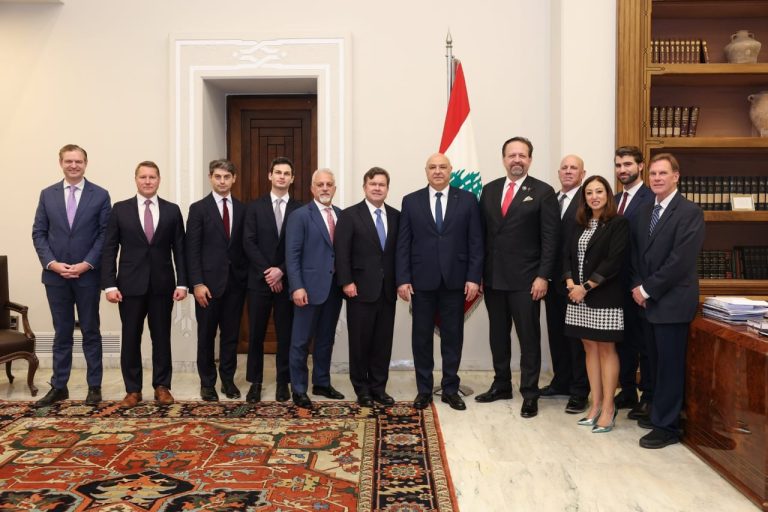 عون لوفد الخزانة الأميركية: لبنان يلتزم مكافحة تبييض الأموال وتمويل الإرهـــــاب