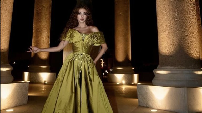 ليلة فنية ساحرة في شرم الشيخ.. ميريام فارس تلهب الأجواء بإطلالة فخمة وحضور آسر