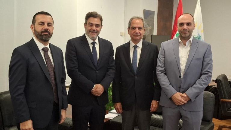 وزير الطاقة والمياه جو الصدي يلتقي عدداً من رؤساء البلديات لمتابعة حاجاتها