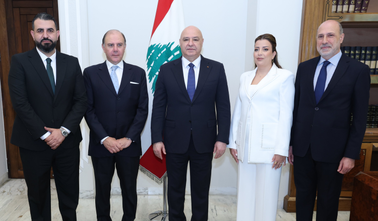 أعضاء هيئة الأسواق المالية يؤدون اليمين أمام الرئيس عون