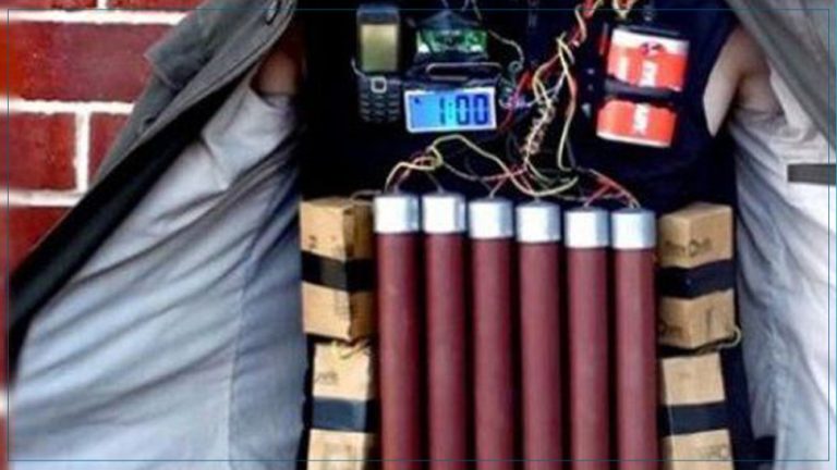 مقتل ثلاثة ضباط في هجوم انتحاري على مقر قوة أمنية في باكستان