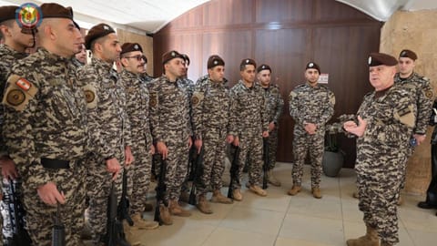 اللواء الركن لاوندس يشيد بجهود العسكريين: نقلة نوعية تعزّز ثقة اللبنانيين