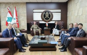 قائد الجيش عرض الأوضاع العامة مع سليمان والمر واستقبل وفدا من مرفق السلام الأوروبي