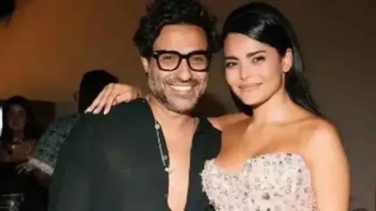 أحمد فهمي يحسم الأمر حول علاقة عاطفية مع أسماء جلال