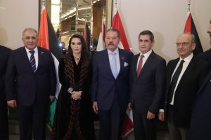 السفير الفلسطيني في حفل استقبال: نرفض تصريحات الحكومة الاسرائيلية المتطرفة