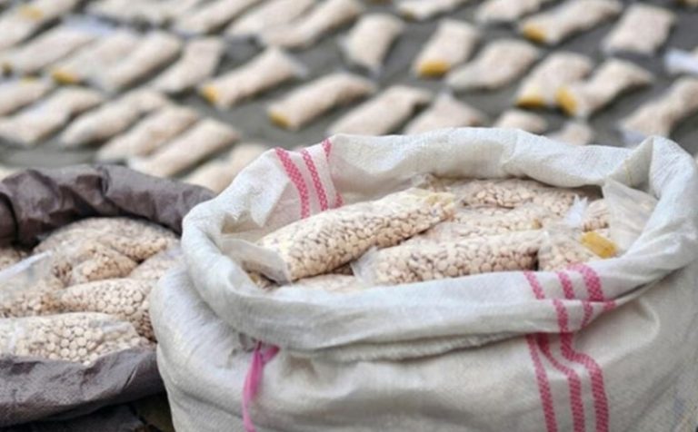 إحباط تهريب 400 ألف حبة كبتاغون نحو سوريا